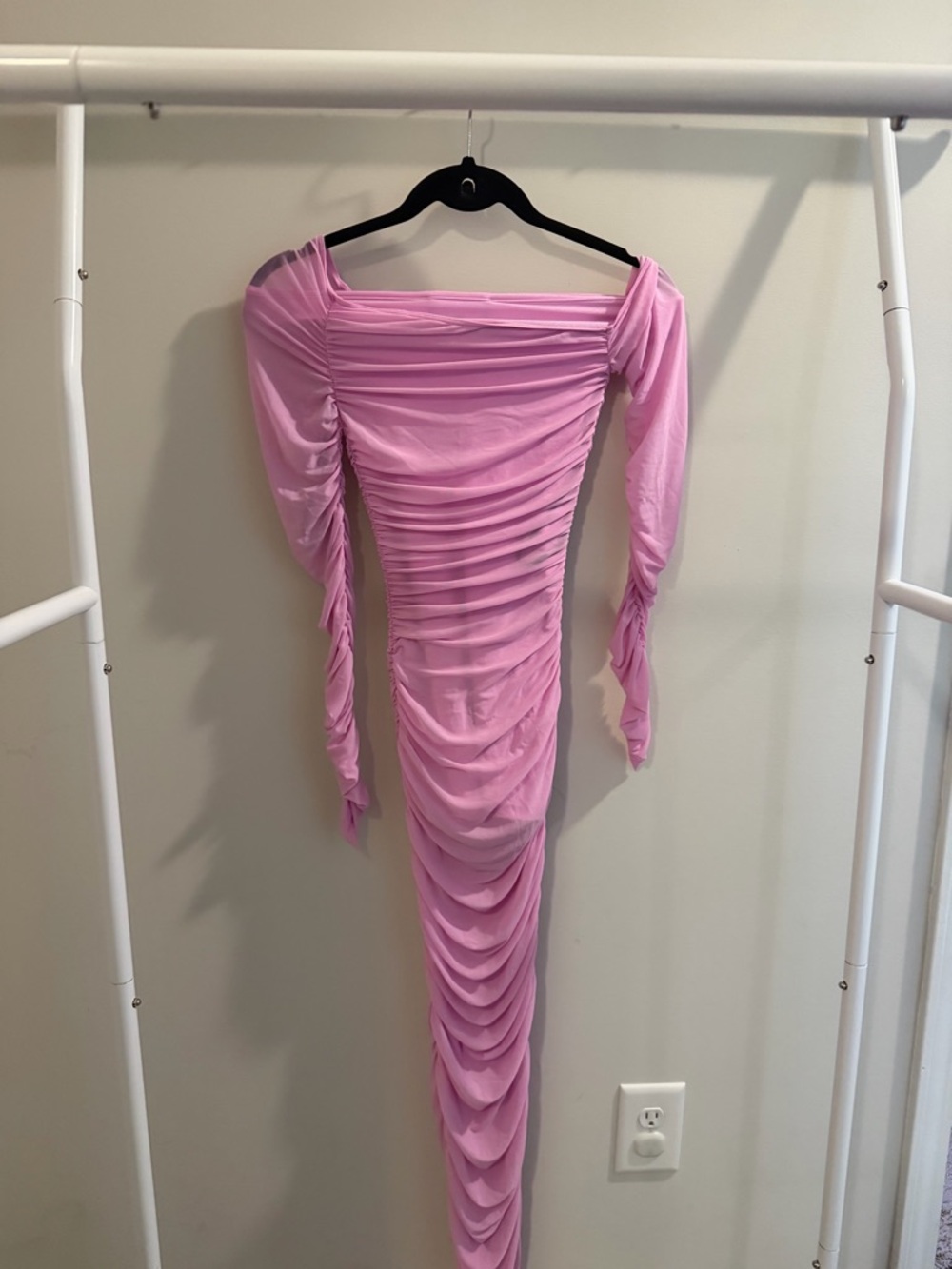 SER.O.YA Pink Long-Sleeve Ruched Bodycon Dress